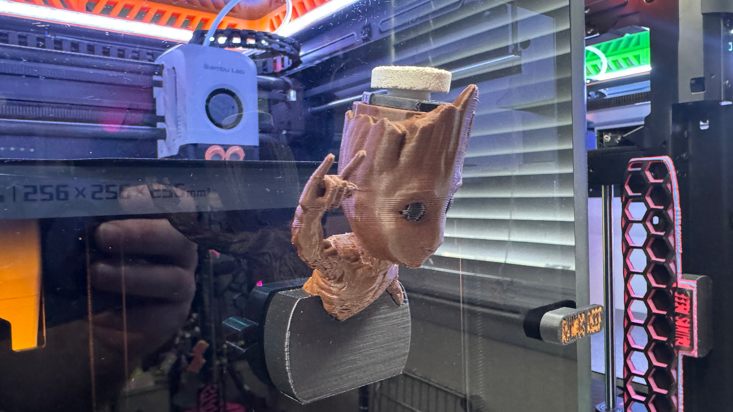 Magnetic Groot
