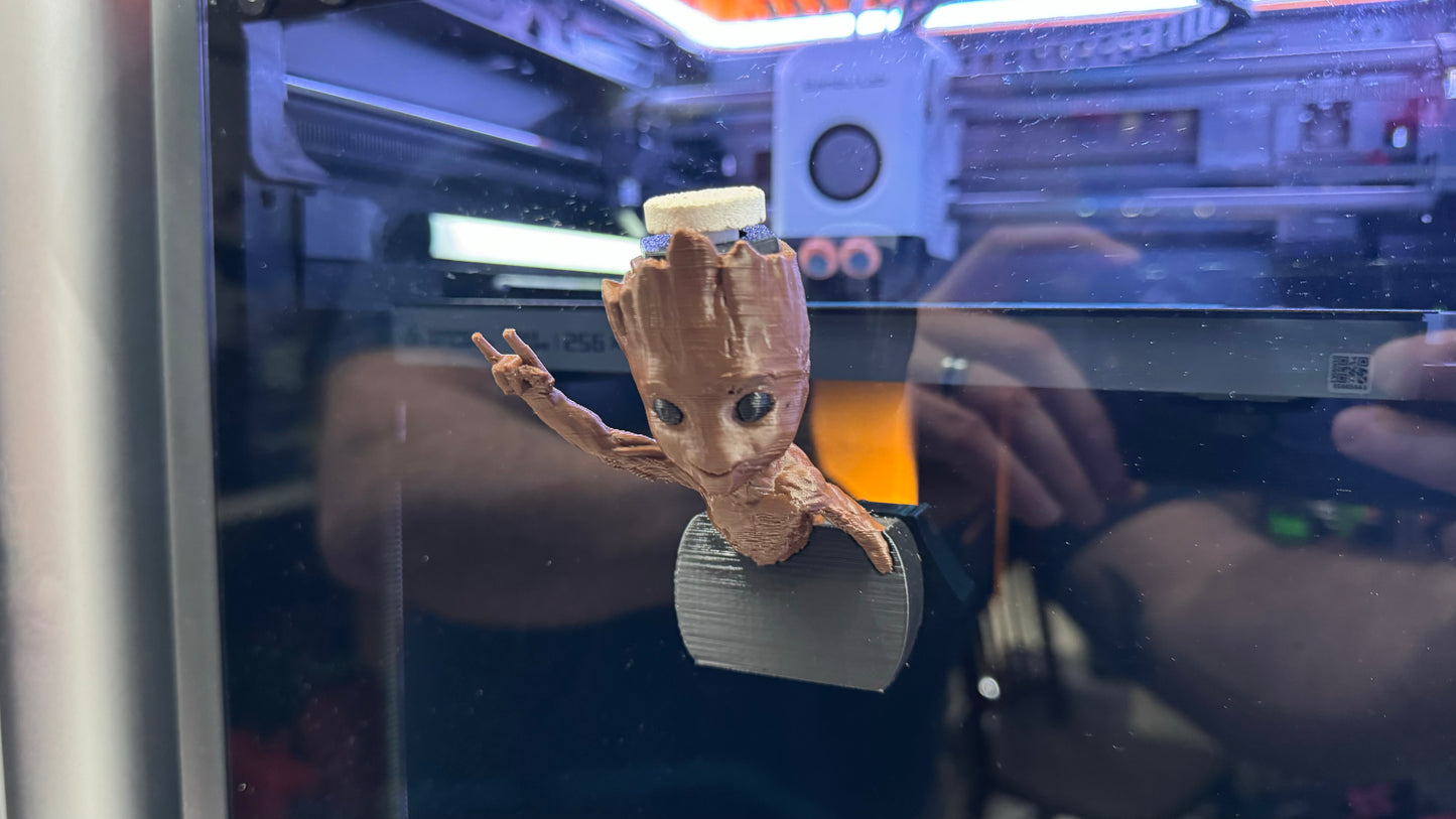Magnetic Groot