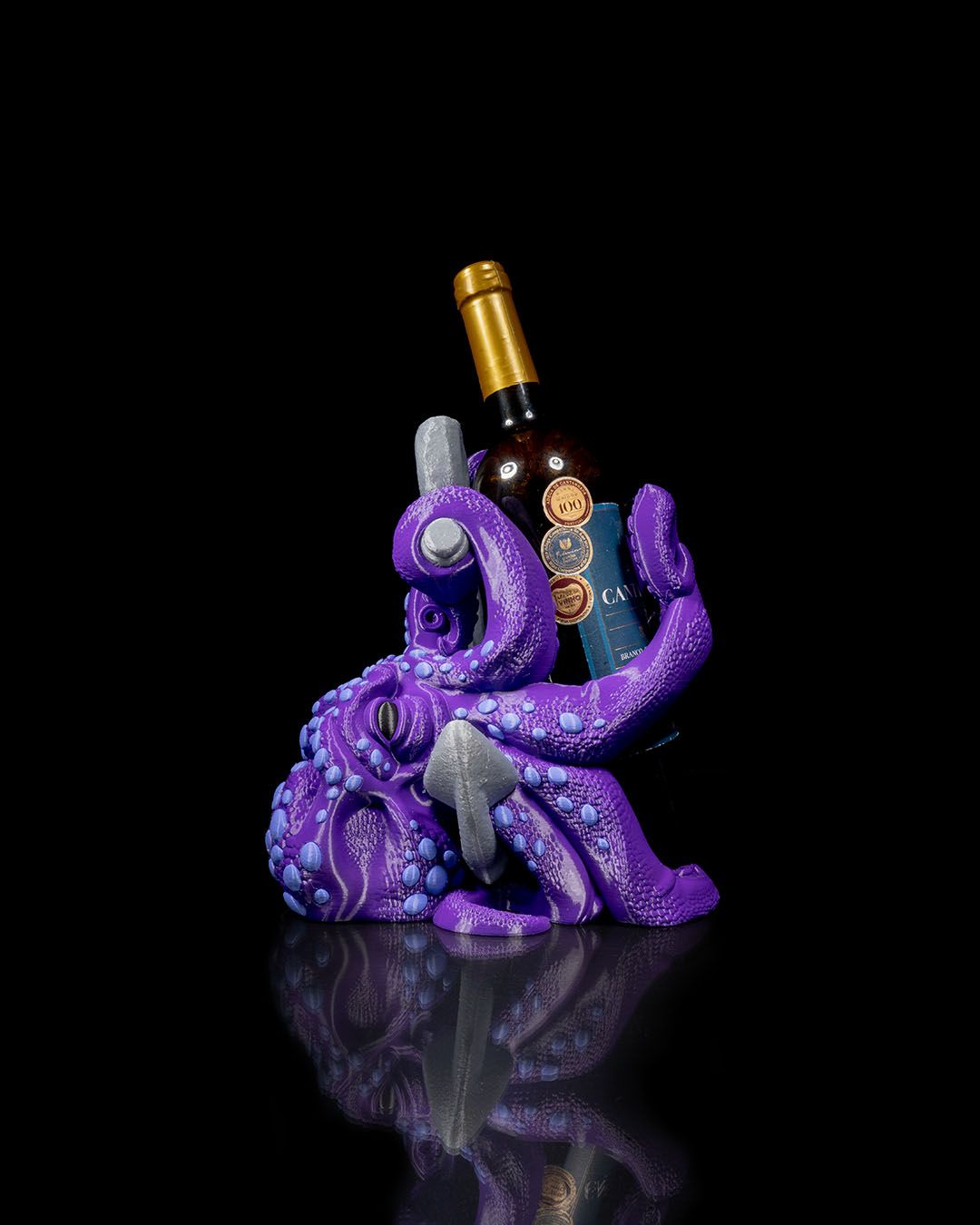 Pino the octopus bottle holder