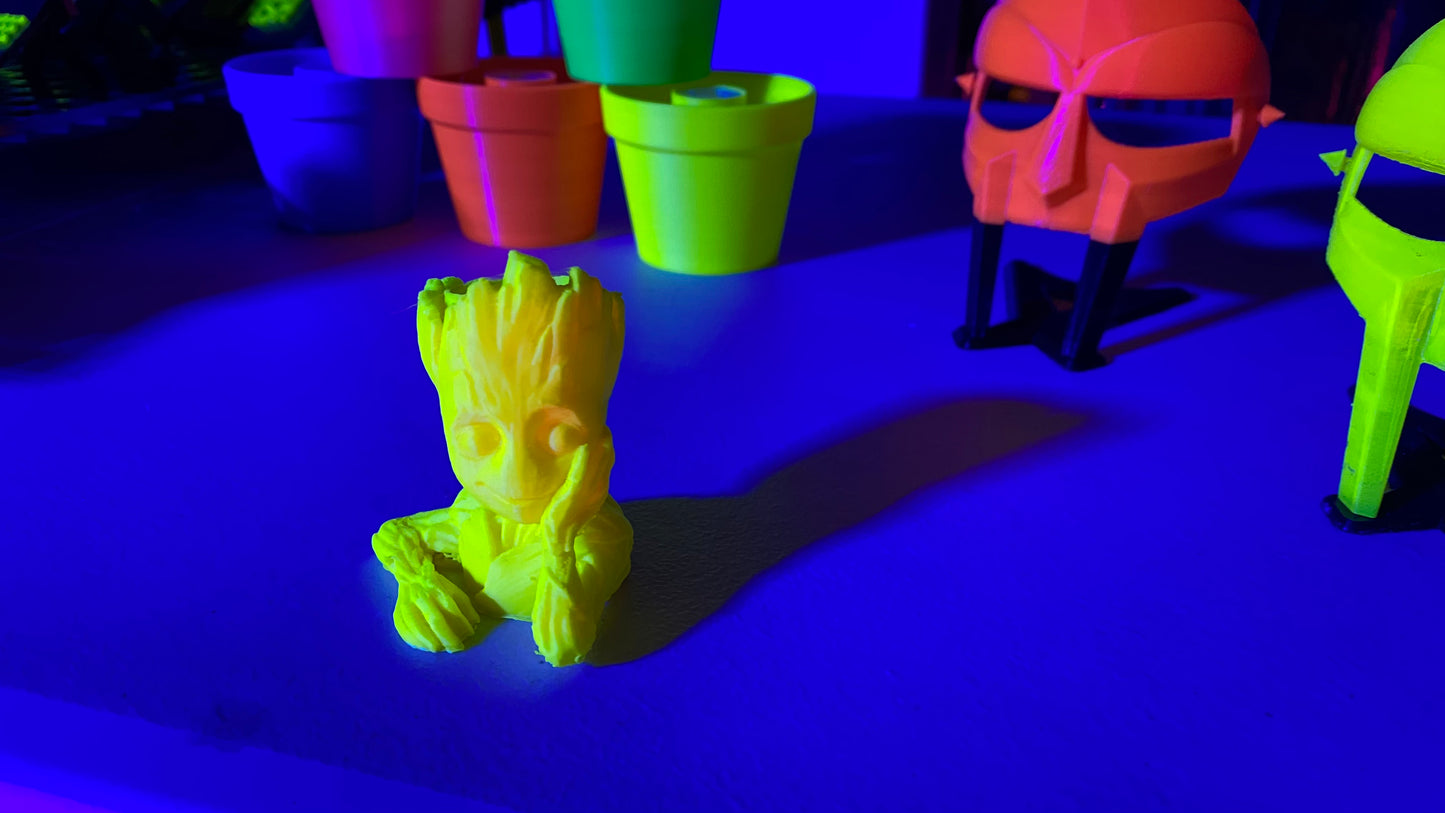 Groot Frag Holder